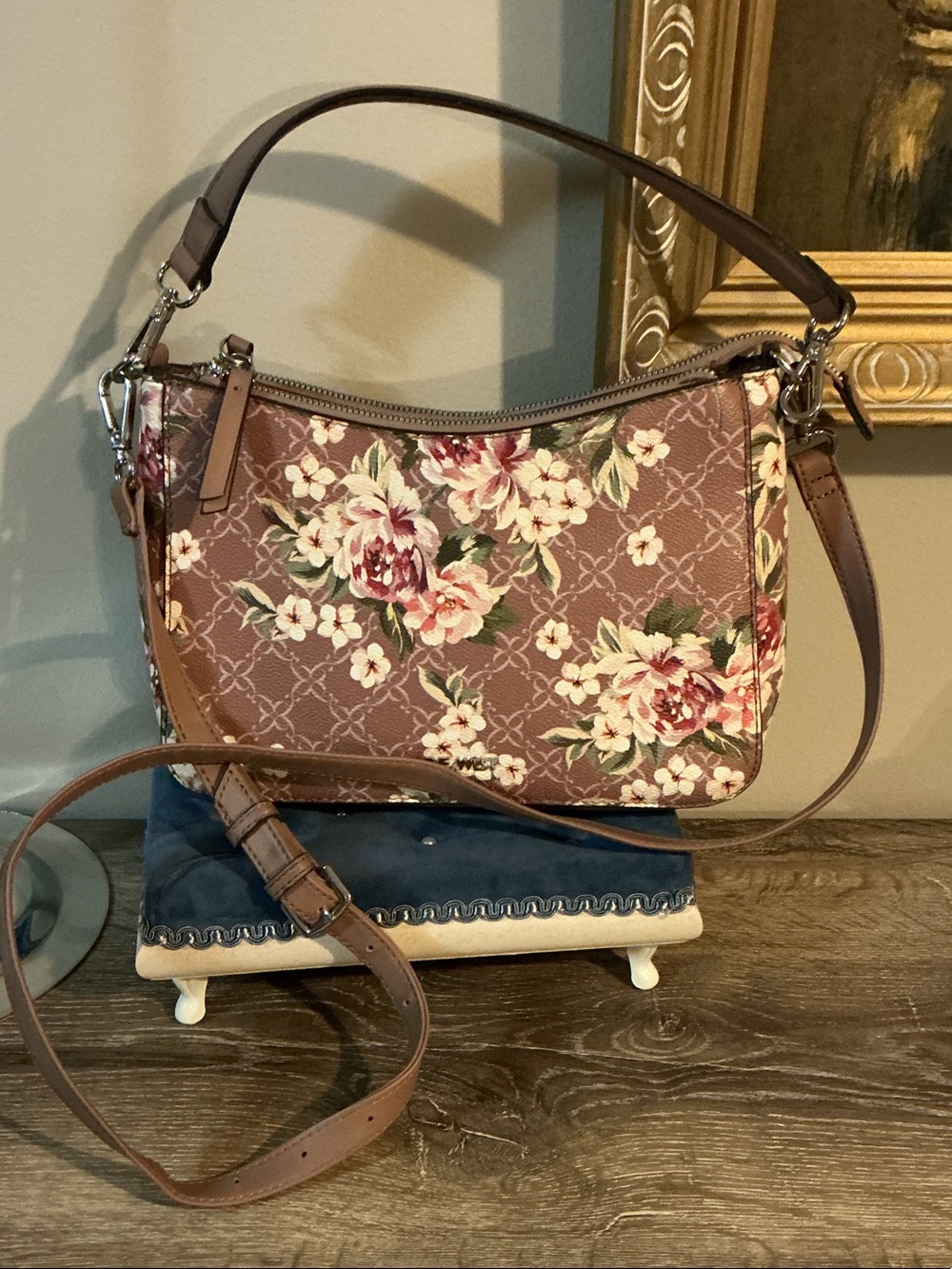 Nine West Mauve Floral Crossbody Shoulder Bag Satchel Handbag 10.25x7x2.5 EUC